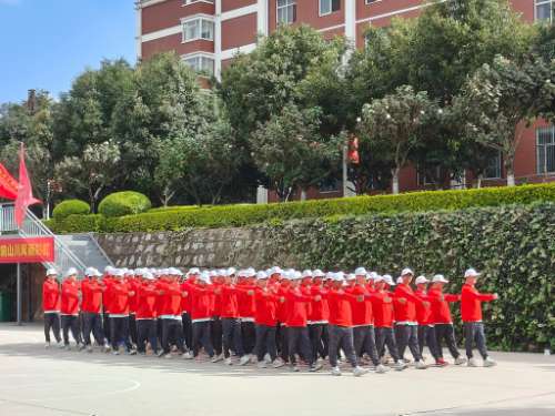 d64633ff2d2885bc1c8485cb17126d5a_batch_2_1693923198045.jpg 【魅力工程】-军训进行时(二)——以军训之名,赴青春之约 第 6 张