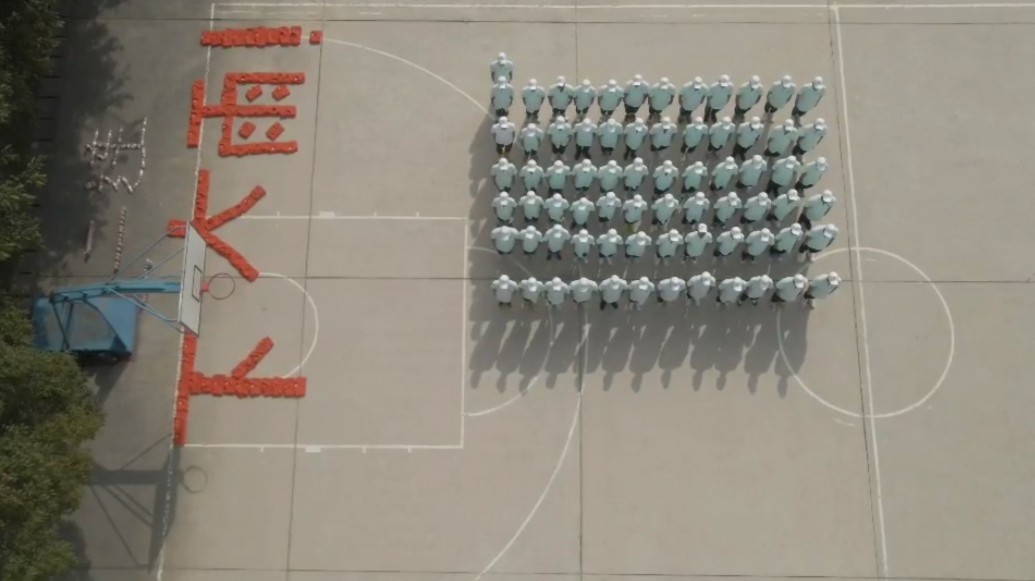 c850acb455a114a363593703da1f1fae.jpg 【魅力工程】-军训进行时(四)——狂风中昂首挺胸,寒冷中斗志昂扬 第 1 张