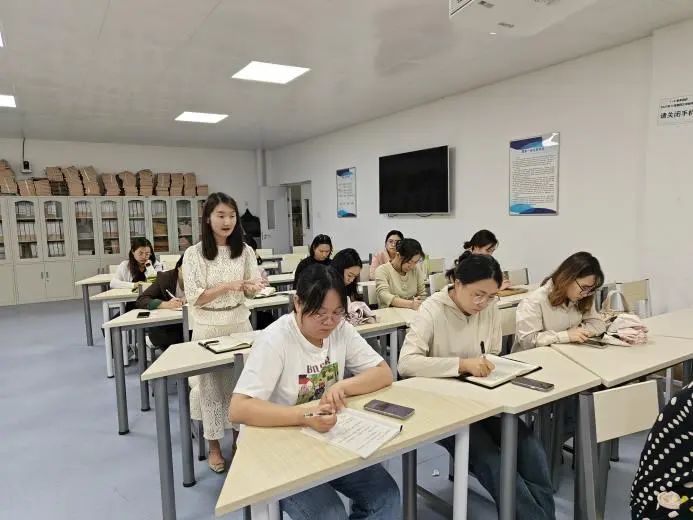 技翼护航护理技能团队召开2024年期中反馈会 第 6 张 技翼护航护理技能团队召开2024年期中反馈会 第 6 张