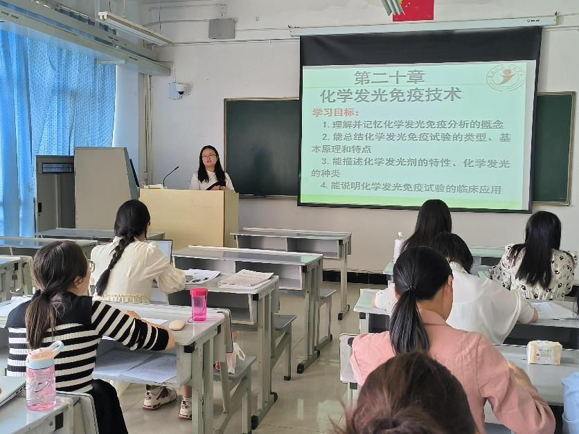 医学检验系开展青年教师“精彩一课”活动 第 2 张 医学检验系开展青年教师“精彩一课”活动 第 2 张
