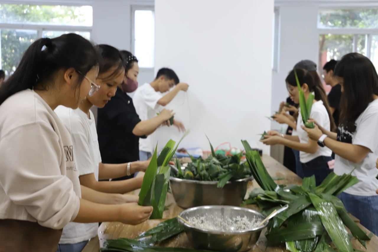 2c117fe7b1542760f0545b4546fe1104.jpg 2c117fe7b1542760f0545b4546fe1104.jpg