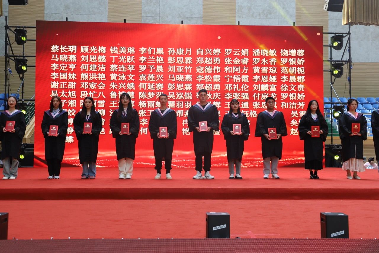 9c6034dbb97df15214ba41bf0cb163cf.jpg 9c6034dbb97df15214ba41bf0cb163cf.jpg