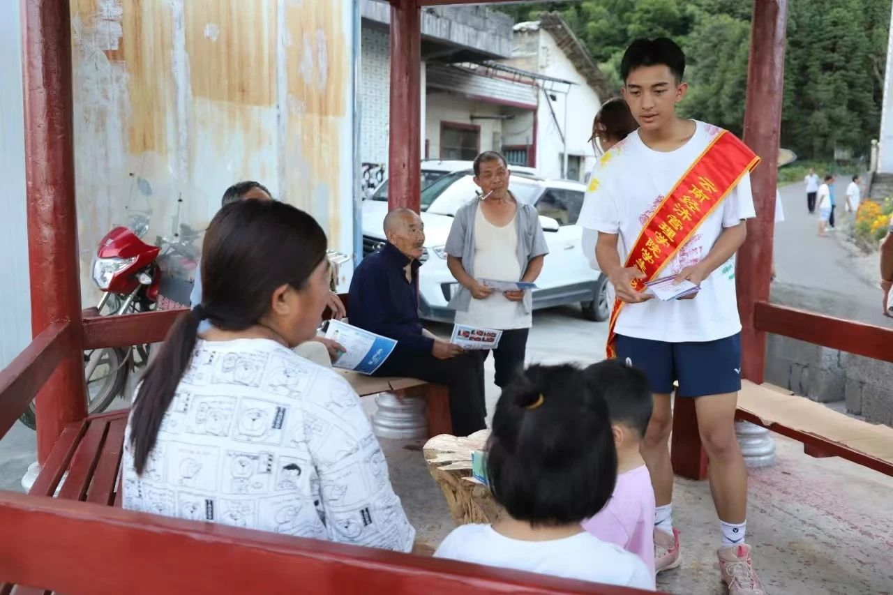 ba93445b35b0733541b4c2c4a8b2fba2.jpg ba93445b35b0733541b4c2c4a8b2fba2.jpg