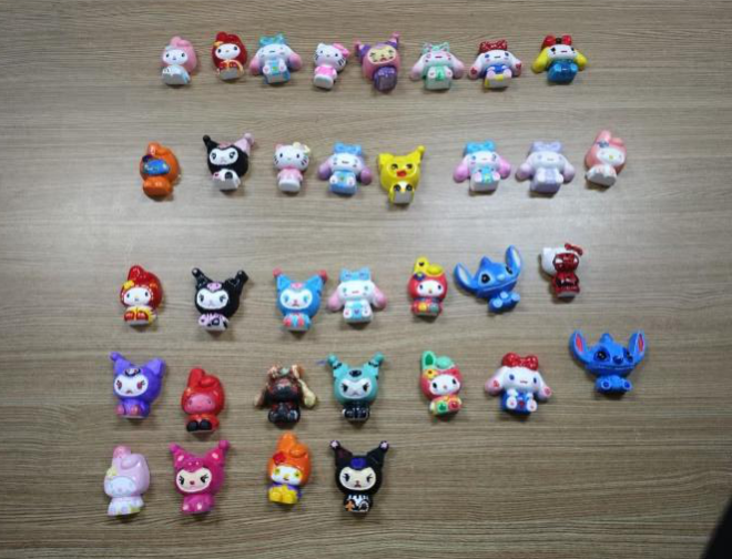 一站式学生社区 | “巧绘心语，石膏焕彩”—财会金融学院智慧社区开展石膏娃娃DIY涂鸦活动 第 8 张