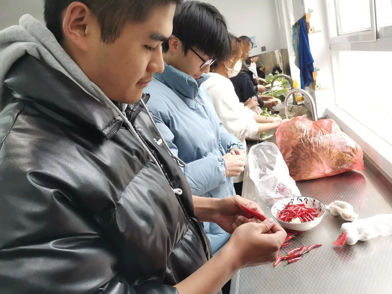 一站式学生社区 | 荟”聚青春,共享“食”光:财会金融学院智慧社区美食汇活动来啦! 第 6 张 一站式学生社区 | 荟”聚青春,共享“食”光:财会金融学院智慧社区美食汇活动来啦! 第 6 张