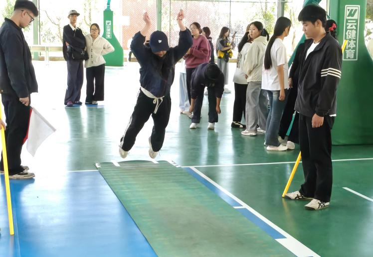 绿茵逐梦,医心启航 ——云南经济管理学院运动会开幕式暨首日赛事精彩速递 第 19 张 绿茵逐梦,医心启航 ——云南经济管理学院运动会开幕式暨首日赛事精彩速递 第 19 张