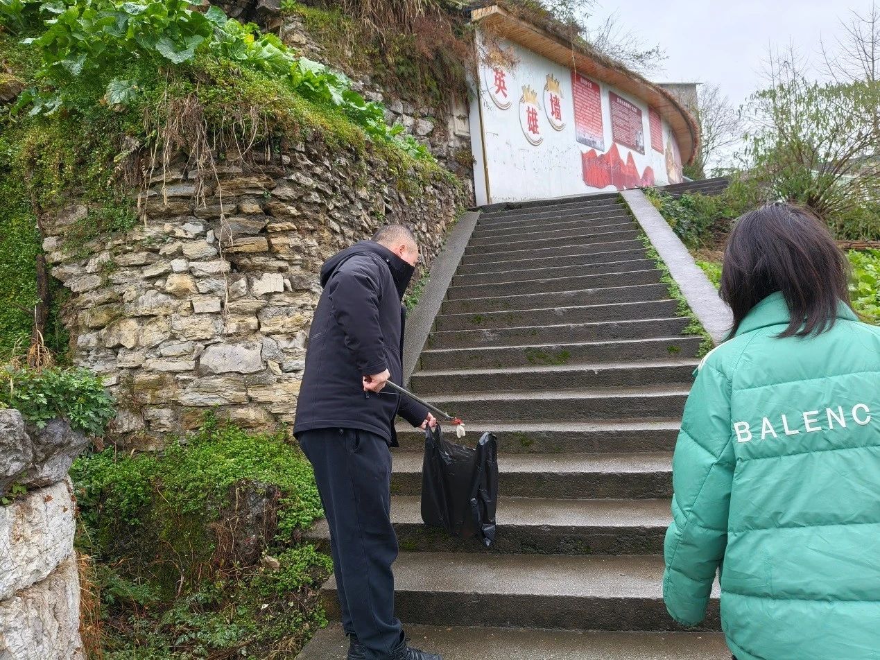 14dd46417f787016224d17cd05ee701d.jpg 14dd46417f787016224d17cd05ee701d.jpg