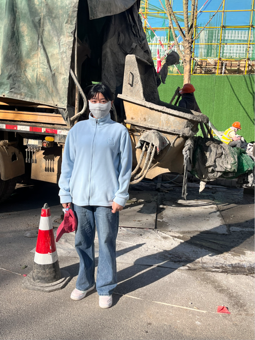 杨易琴.png 杨易琴.png